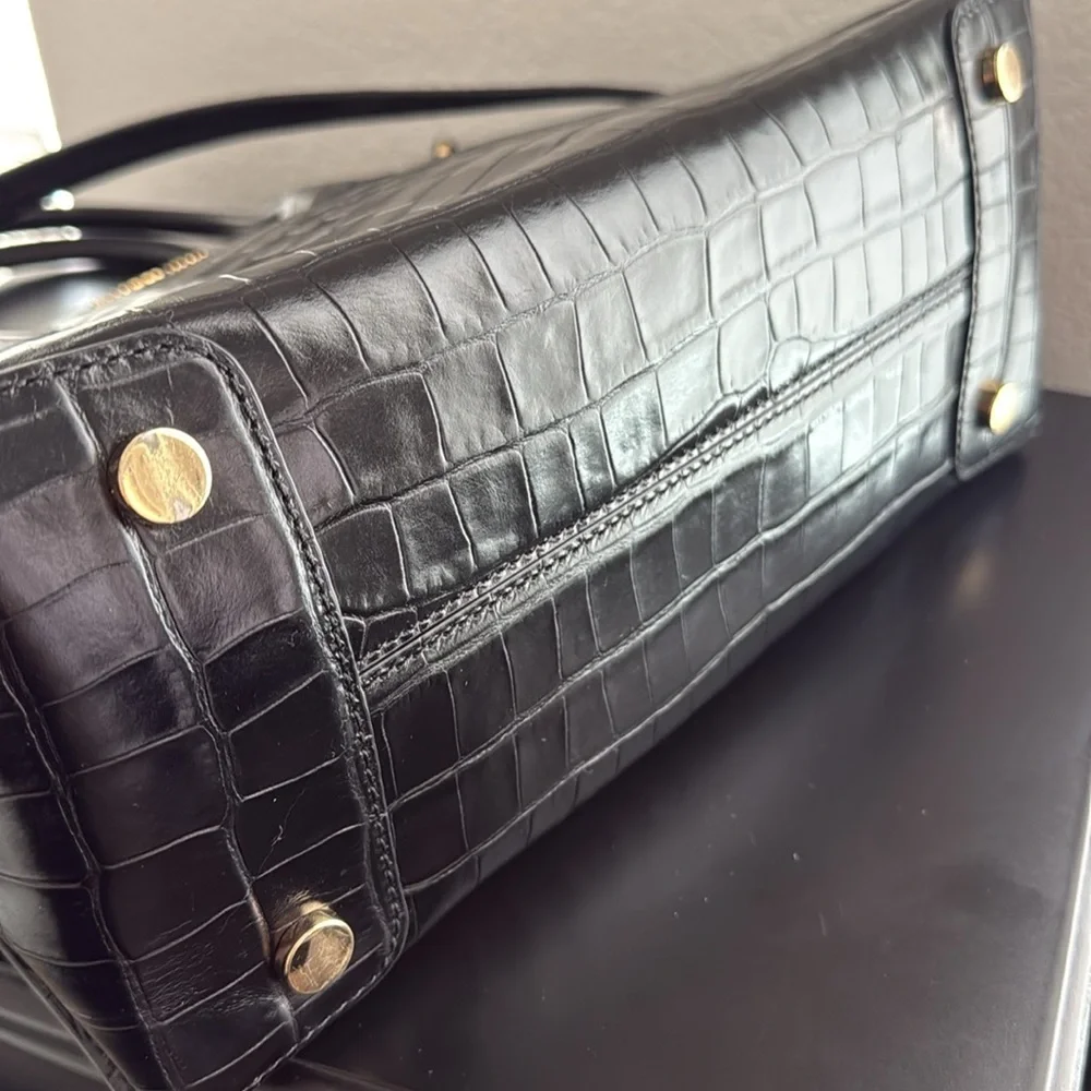 Michael Kors 438 2way Crocodile Embossed Leather Handbag - Picture 7 of 8